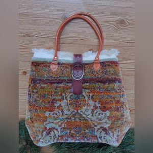 HAND SEWN CARPET RUG BAG MADE W VINTAGE & REPURPOSED MATERIALS CHRISTMAS GIFT!